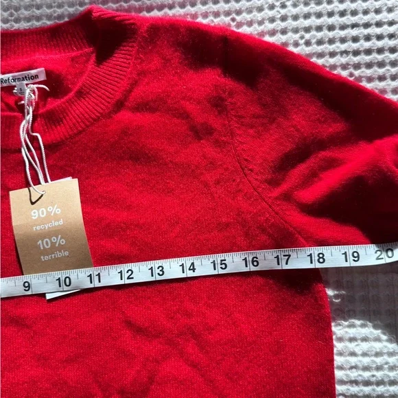 NWT Reformation Dana Cashmere Crew Cherry Red Sweater - Picture 8 of 11